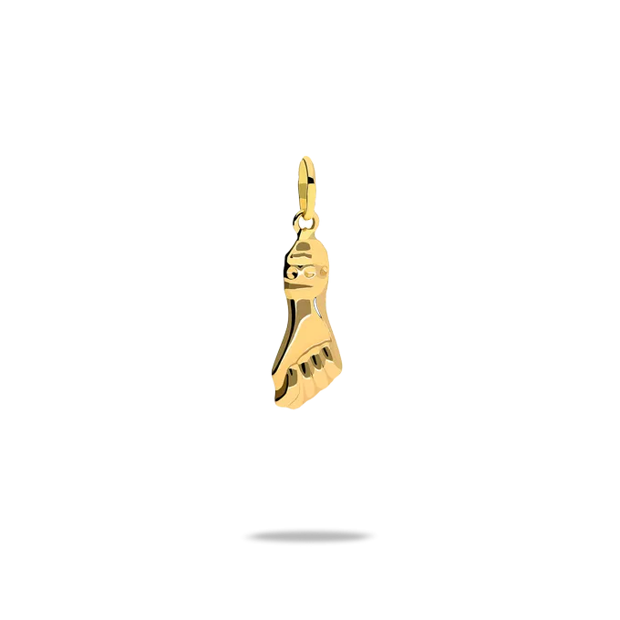 18k gold charm