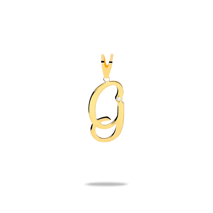 18k gold charm MY INITIAL