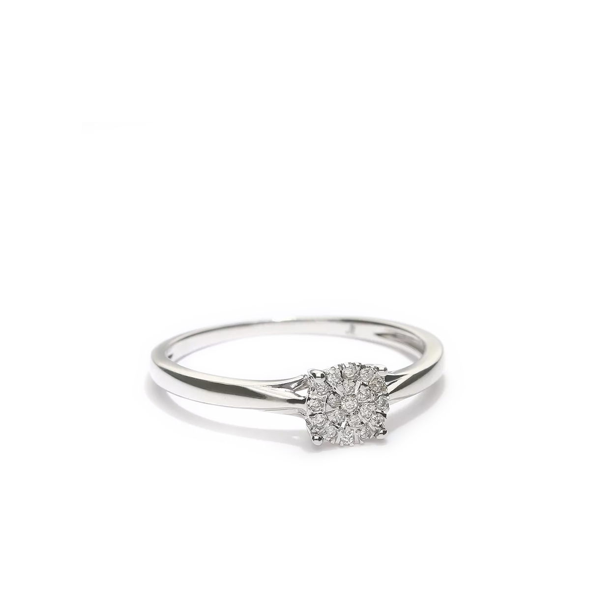 18k gold diamond ring