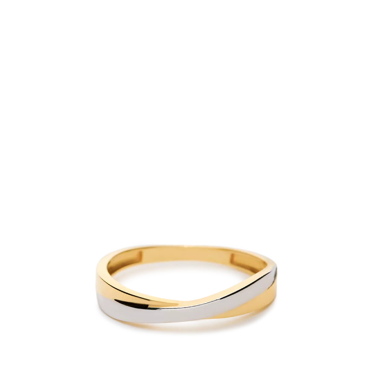 18k gold ring