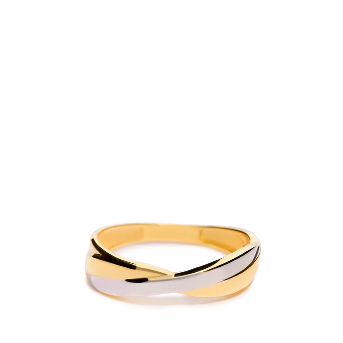 18k gold ring