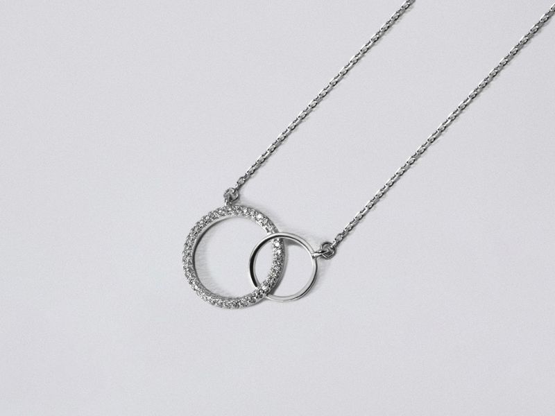 Jose_Luis_Joyerias_silver_circle_necklace