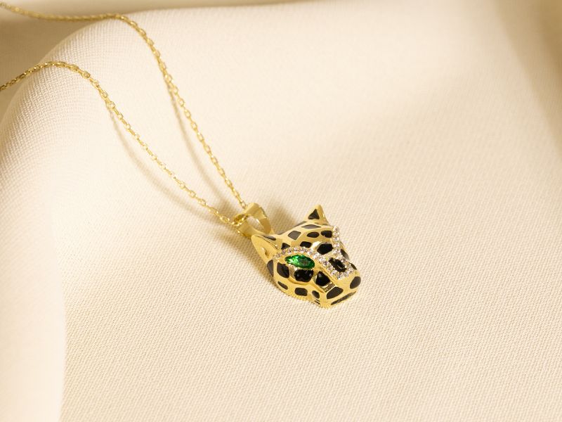 Jose_Luis_Joyerias_gold_leopard_necklace