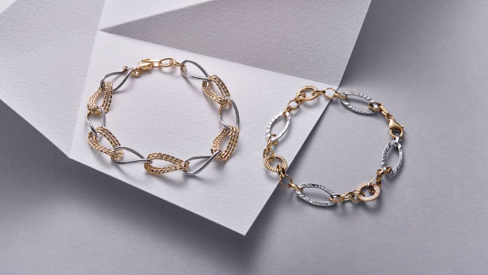 ¿Te atreves a combinar joyas de oro y plata?