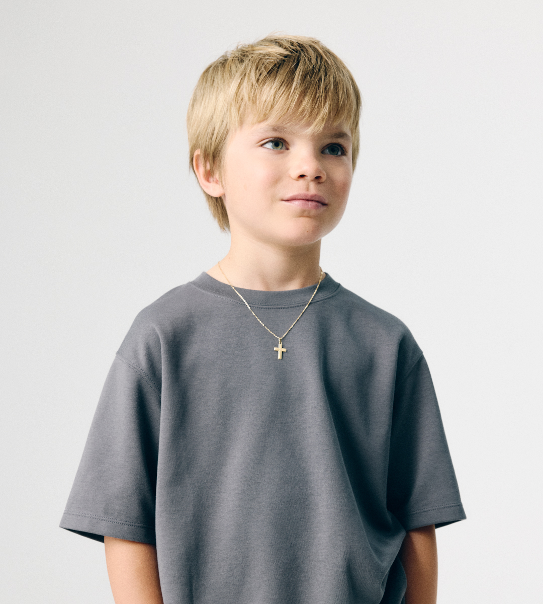18k gold cross